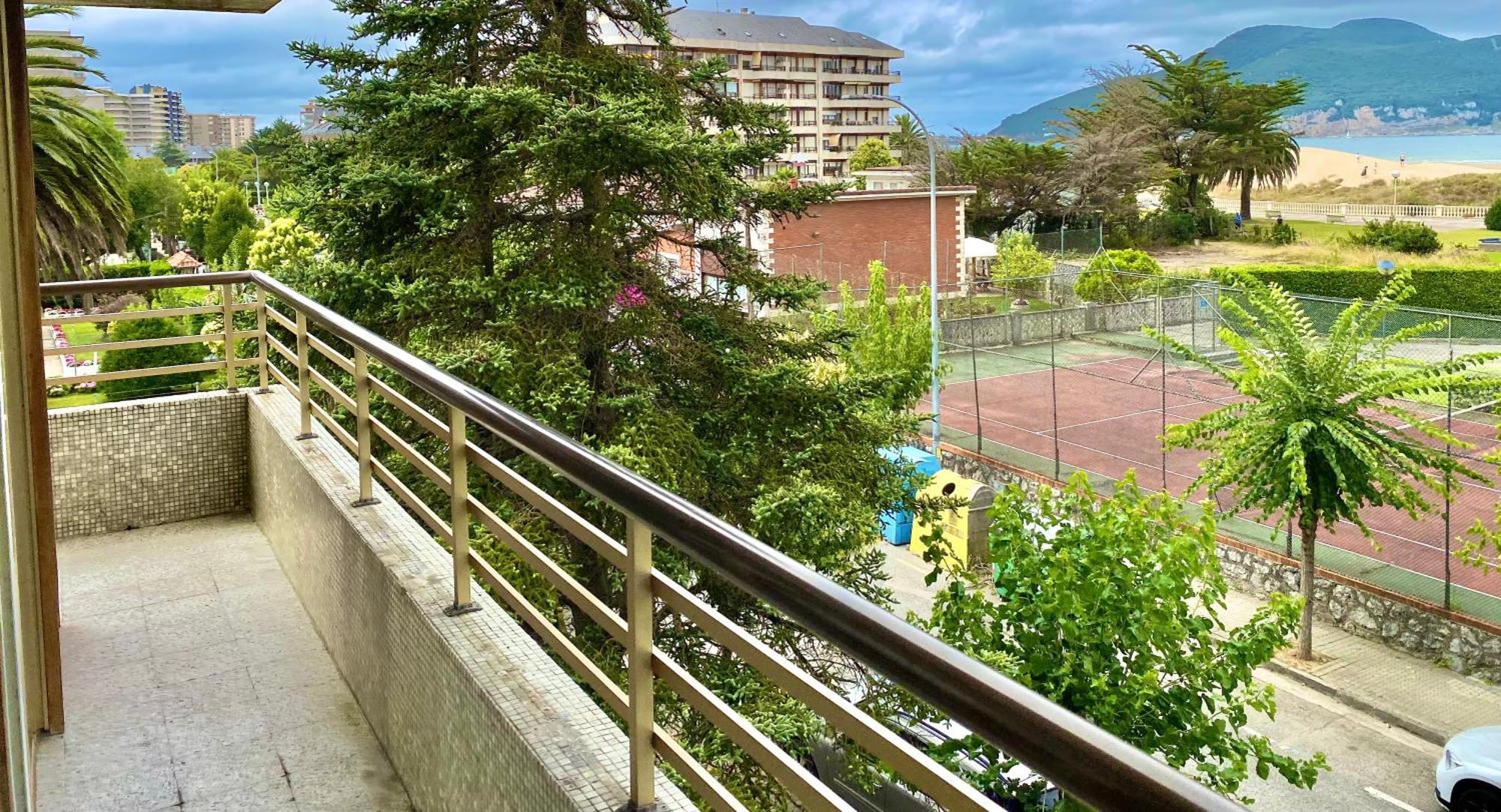 Apartment Laredo Sea Beach Ruang foto